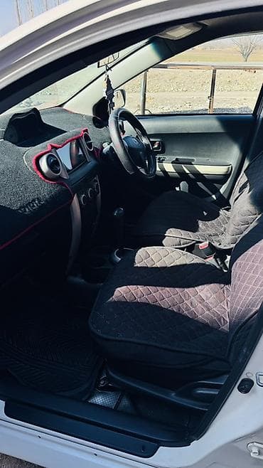 авто из японии: Toyota Ist: 2002 г., 1.5 л, Автомат, Бензин, Хэтчбэк — 6