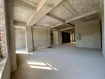 куплю коммерческое помещение в бишкеке: Продаю Офис 162 м², Без ремонта, Без мебели, Частный дом, 1 этаж — 8