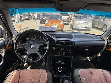 Продажа авто: BMW 525: 1991 г., 2.5 л, Механика, Бензин, Седан — 3