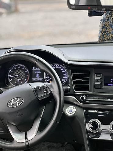 hyundai avante: Hyundai Avante: 2019 г., 1.6 л, Автомат, Газ, Седан — 3
