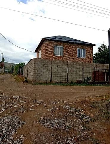 5 и более комнат, 180 м², 104 серия, 2 этаж, Косметический ремонт
