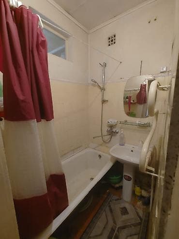5: 3 комнаты, 60 м², Золотой квадрат 5 этаж, Старый ремонт — 8