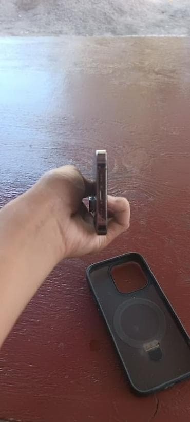 Техника и электроника: IPhone 14 Pro, Б/у, 256 ГБ, Deep Purple, Чехол, 100 % — 4