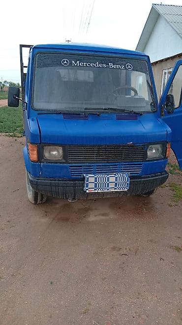 портер вывоз мусора: Грузовик, Mercedes-Benz, Дубль, 3 т, Б/у — 1