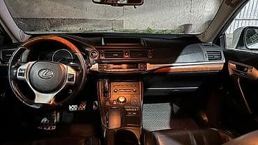 некуия: Lexus CT: 2011 г., 1.8 л, Автомат, Бензин, Хэтчбэк — 9
