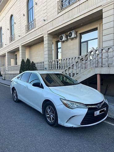 Toyota Camry: 2015 г., Автомат, Бензин, Седан — 2