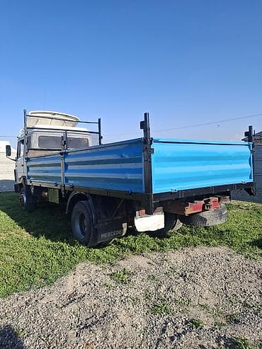 jon deer: Грузовик, Mercedes-Benz, Дубль, 7 т, Б/у — 4