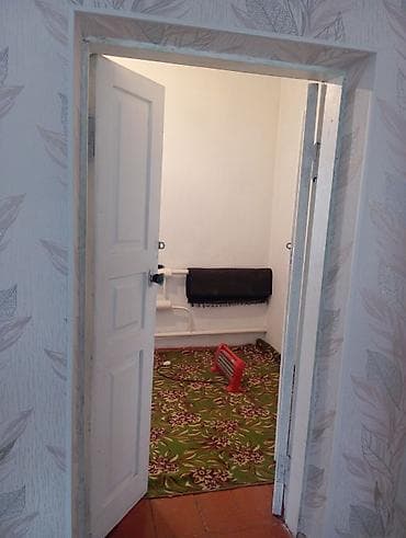 дом талас: Прод дом .ул Советская 23.В дом 5комнат,времягка 2комнат. Сарайдуш — 6