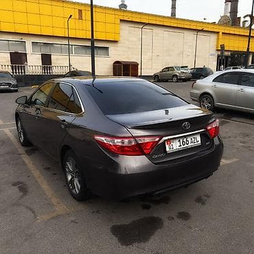 для камри: Toyota Camry: 2017 г., Автомат — 3