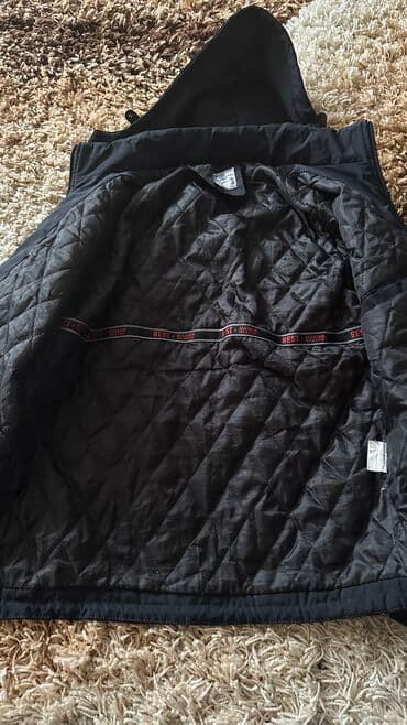 куртки осение: Куртка очень классная на осень-весну. Размер подходит на S-M. Подойдет — 4