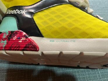 Мужская одежда: Кроссовки Reebok (модель с подошвой 3D Ultralite) - Размер: 40.5 EUR — 8