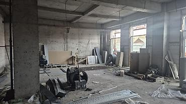 fred perry: Магазин, В жилом доме, 250 м² Не действующий, Без оборудования, Без ремонта, Вода, Канализация, Отопление, Отдельный вход, 1 линия — 3