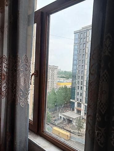 12: 1 комната, Риэлтор — 7