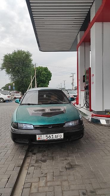Mazda Cronos: 1996 г., 1.8 л, Механика, Бензин, Хэтчбэк