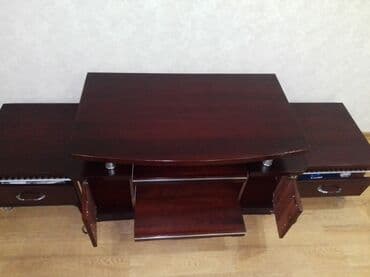 прикроватная тумбочка: Тумба и подставка для телевизора, Б/у, Напольная, ЛДСП, Самовывоз, цвет - Коричневый — 3