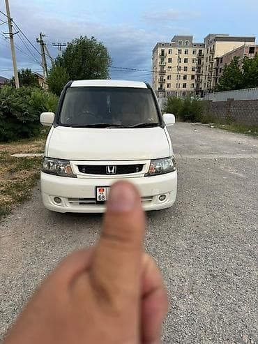 Honda Stepwgn: 2001 г., 2 л, Автомат, Газ, Минивэн