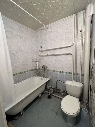 Недвижимость: 1 комната, 32 м², 104 серия, 8 мкр 104 серия, 4 этаж, Старый ремонт — 6