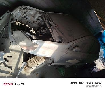 Автохимия: Toyota Platz (XP10) на разбор Автомобиль праворульный, седан Toyota — 2