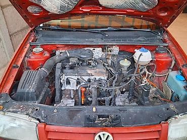 трактор мтз 8: Volkswagen Vento: 1993 г., 1.8 л, Механика, Бензин, Седан — 6