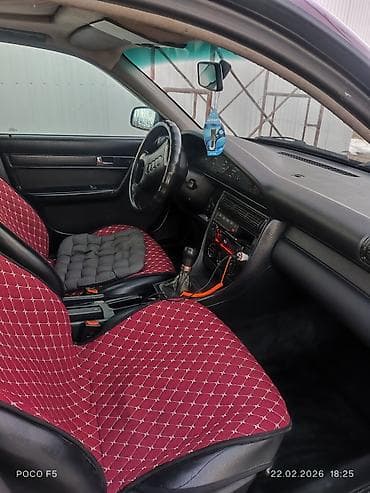 пинин ио: Audi 100: 1994 г., 2.6 л, Механика, Бензин, Седан — 4