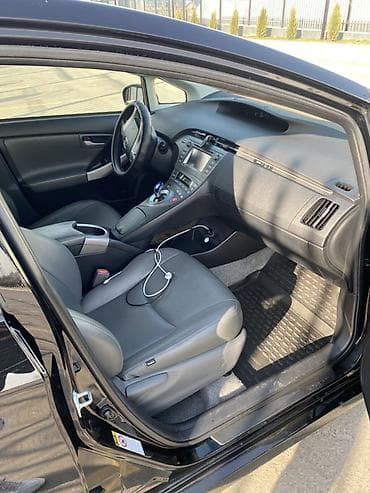 багажник приус: Toyota Prius: 2014 г., 1.8 л, Автомат, Гибрид, Хэтчбэк — 4
