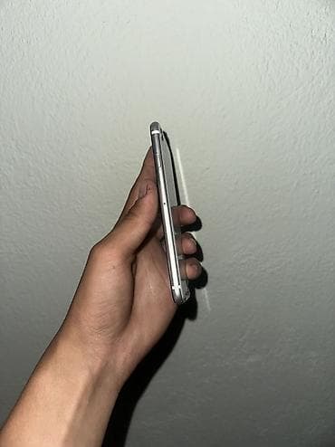 i phon: IPhone SE 2020, Б/у, 128 ГБ, Белый, 75 % — 4