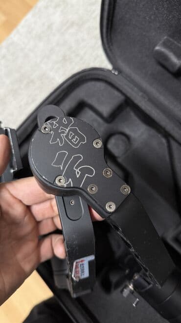 ноутбук почти новый: 1. Zhuin crane 2 в идеальном состоянии — 16000сом 2. Zhuin crane 2 в — 19