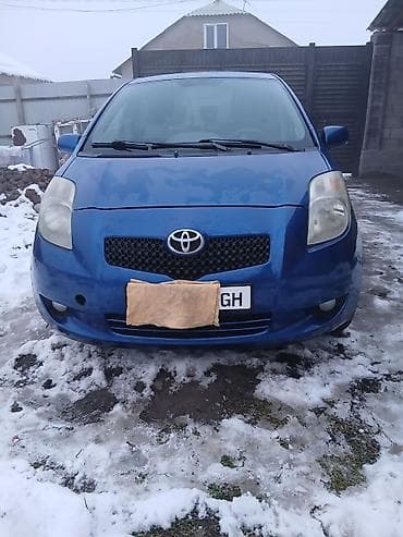 раф 4 2005: Toyota Yaris: 2008 г., 1.3 л, Робот, Бензин, Хэтчбэк — 2