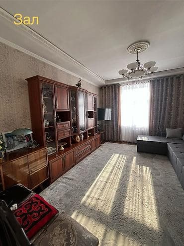 дом аренда: 3 комнаты, 70 м², Сталинка, 3 этаж, Косметический ремонт — 1