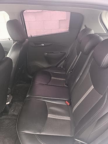 matiz 3: Chevrolet Spark: 2020 г., 1 л, Автомат, Бензин, Хэтчбэк — 3