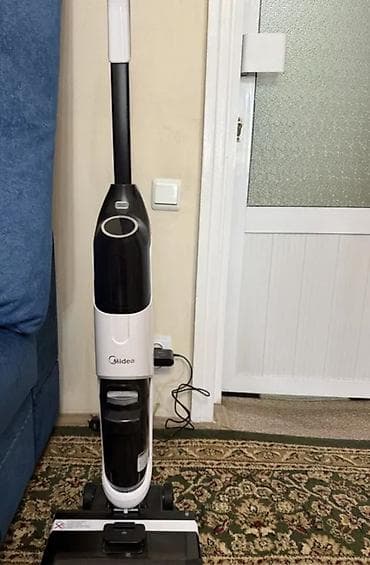 Пылесос, Вертикальный, Влажная, Контейнер