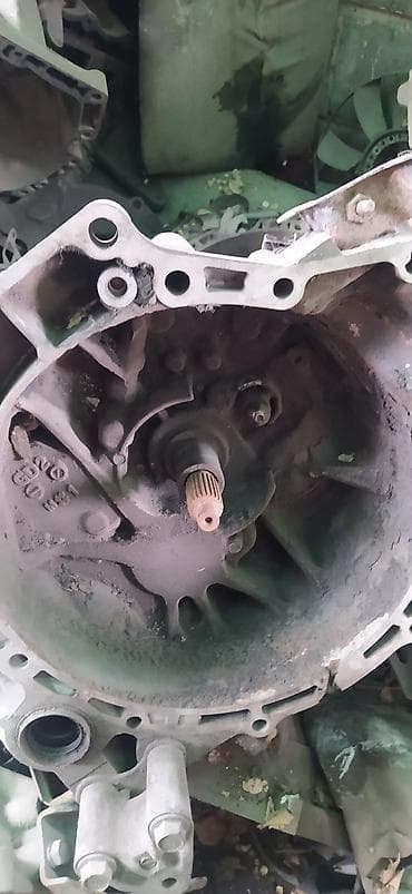 Автохимия: Коробка передач Механика Honda 1998 г., Б/у, Оригинал, Япония — 1