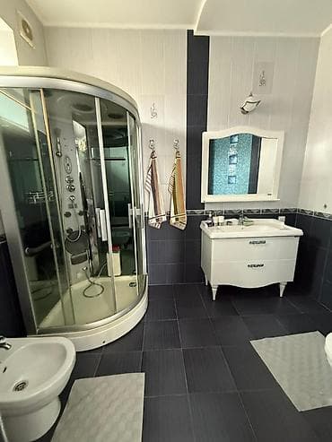 чуй алмаатинка: 🏡 Срочно Продается участок с Домом в центре города! 2-линия 🔥 📍 — 5