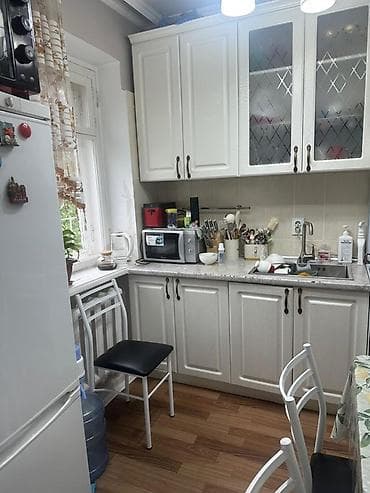 квартиры хрущевки: 3 комнаты, 56 м², Хрущевка, 4 этаж, Косметический ремонт — 3