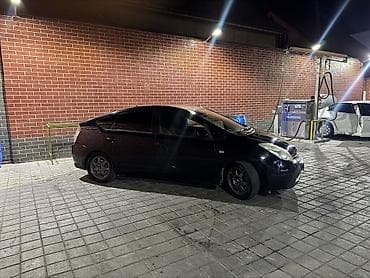 tesla model: Toyota Prius: 2004 г., 1.5 л, Вариатор, Гибрид, Хэтчбэк — 4