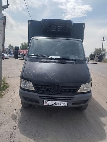 стойка вешалка для одежды: Рефрижераторный фургон Mercedes-Benz (на базе Sprinter) Основные — 3