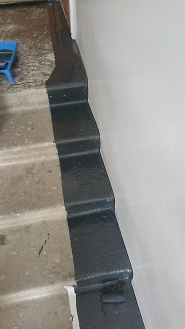 прихожка с зеркалом: Ремонт подъездов под ключ Что делаем: - Подготовка оснований — 10