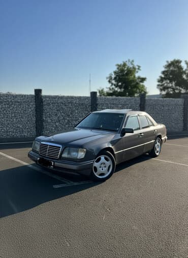 мерсадес: Mercedes-Benz E-Class: 1993 г., 3.2 л, Автомат, Бензиновая, Седан — 1
