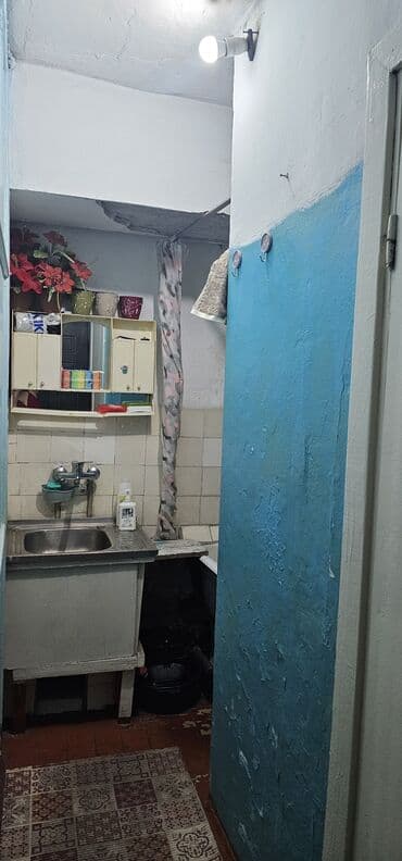 палас стирка: Напольное покрытие — рулонный ковролин зеленого цвета - Материал — 8