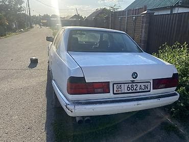 Транспорт: BMW 7 series: 1988 г., Механика, Бензин, Седан — 1