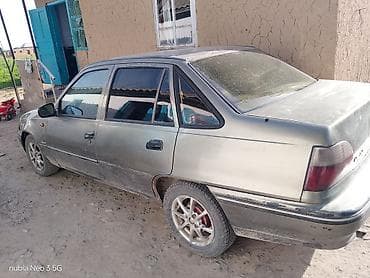 авто ровер: Daewoo Nexia: 2000 г., Механика, Бензин, Седан — 2