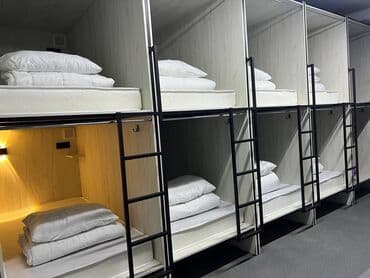 радом: 50 м² — 9