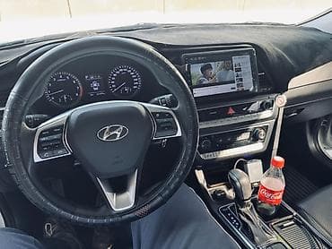 Hyundai Sonata: 2019 г., 2 л, Автомат, Газ, Седан — 6