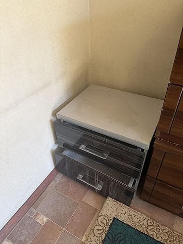 двухместный кроват: Двуспальная кровать, Б/у, С матрасом, длина - 200 см — 4