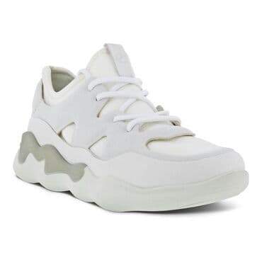 обув бишкек: Кроссовки Ecco 100% оригинал Вся обувь с Америки Размеры уточняйте — 3