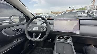 гибридные китайские кроссоверы: Changan Qiyuan Q05: 2026 г., 1.5 л, Вариатор, Электромобиль, Кроссовер — 2