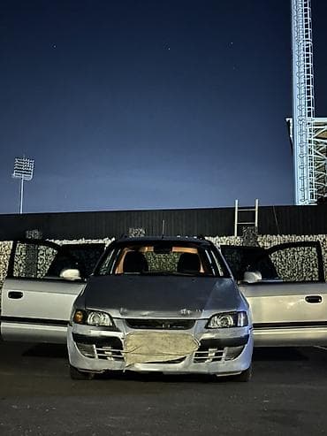 митсубиси спейс ранер: Mitsubishi Space Star: 2003 г., Универсал — 4