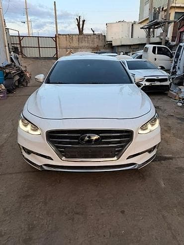 Бампер Hyundai, Новый, Оригинал at lalafo.kg Бампер Hyundai, Новый, Оригинал