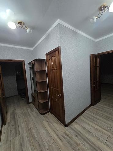 студия 1 комнатная квартира: 1 комната, Собственник — 6