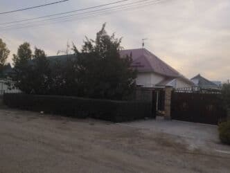 участок дом арча бешик: Дом, 140 м², 5 комнат, Собственник — 1